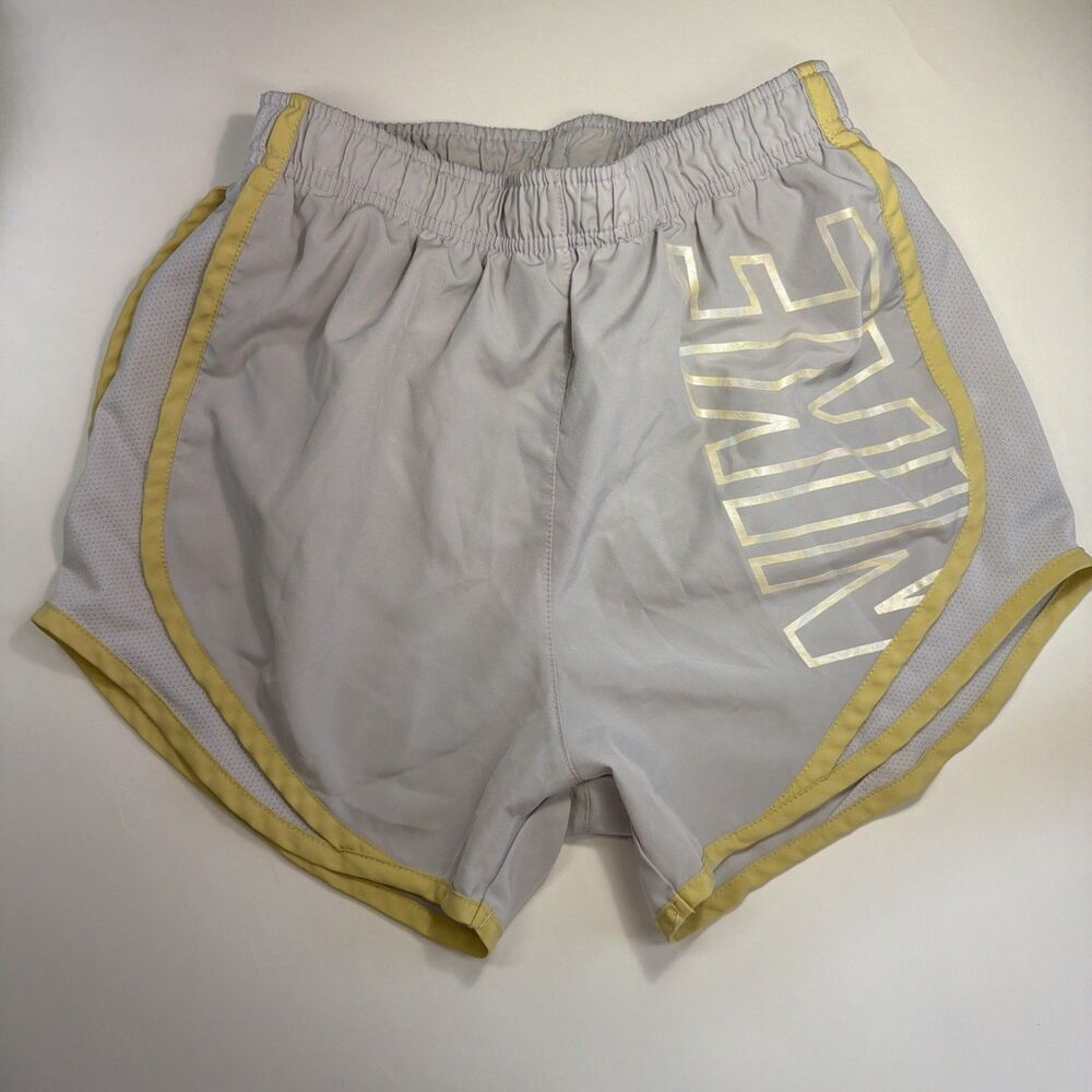 Nike Women’s Dri Fit Shorts Size XS